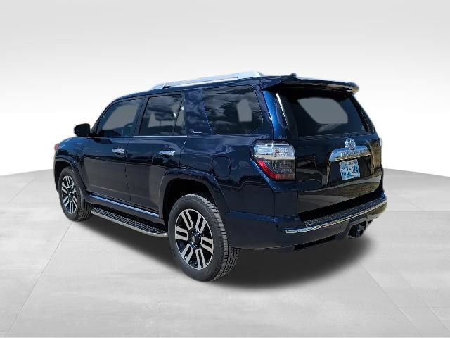 Used 2016 Toyota 4Runner Limited AWD/4WD image 5