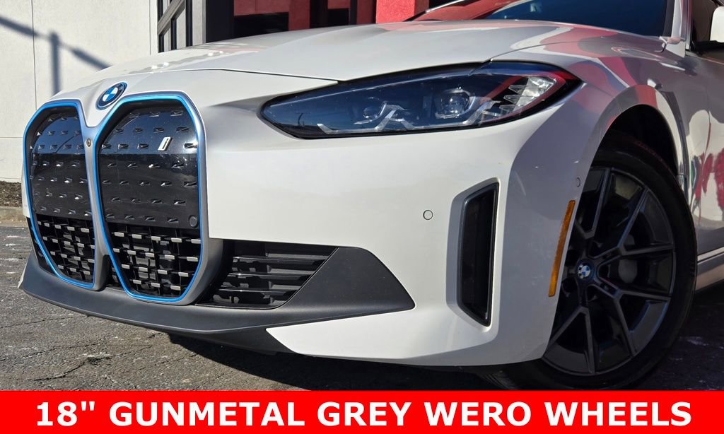 Used 2023 BMW i4 eDrive40 w/ Premium Package image 2