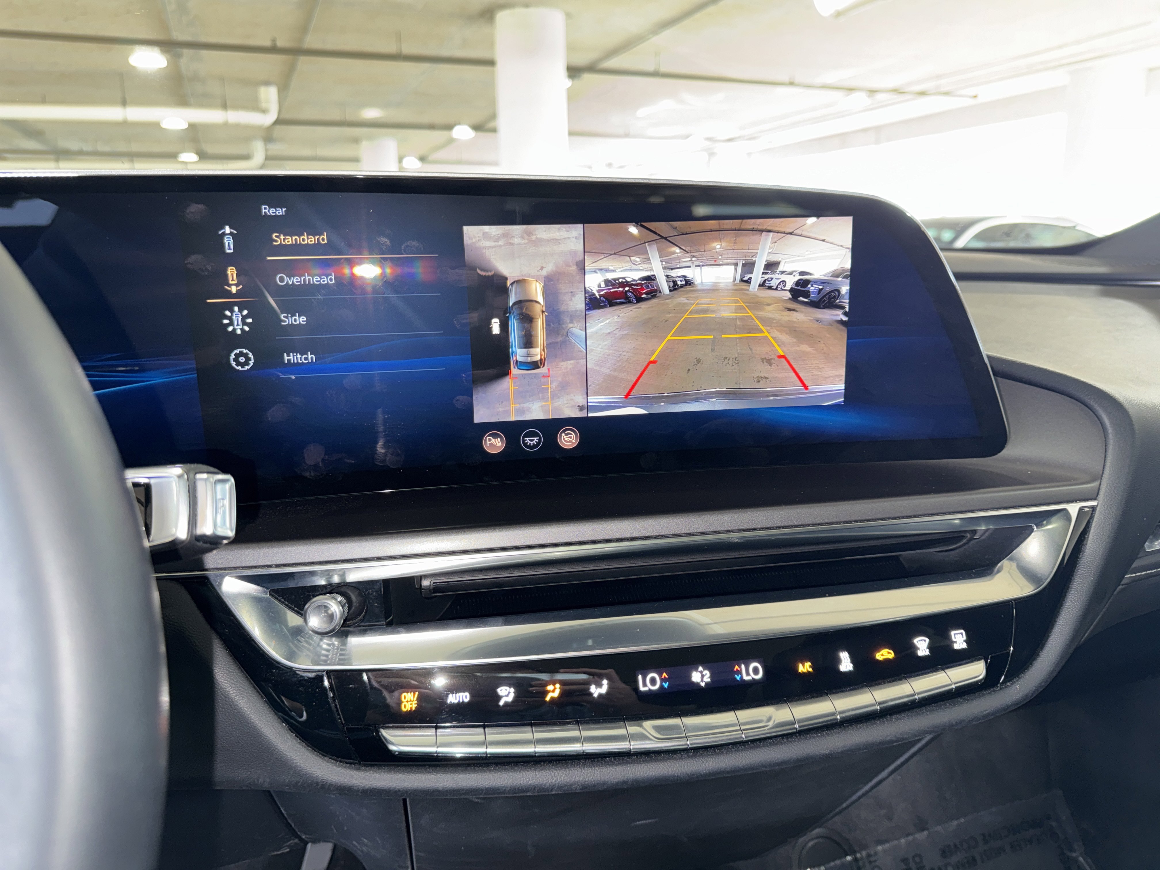 Used 2024 Cadillac Lyriq Tech w/ Driver Assist Package image 28