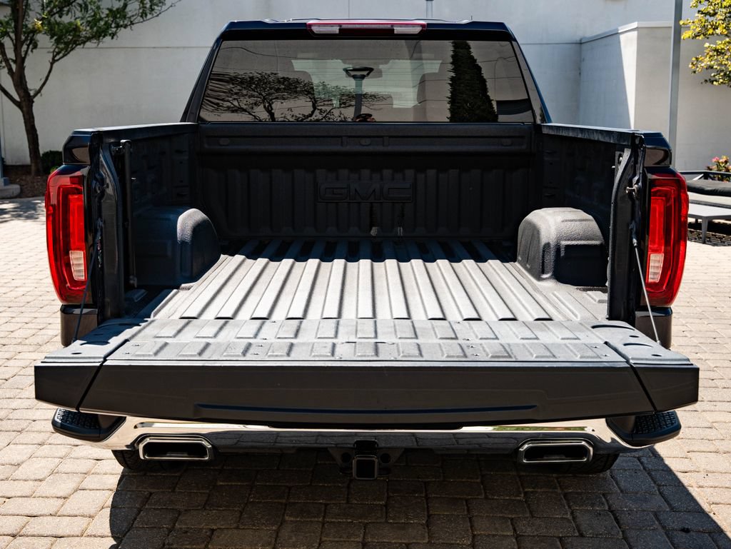 Used 2023 GMC Sierra 1500 SLT w/ SLT Premium Package AWD/4WD image 21