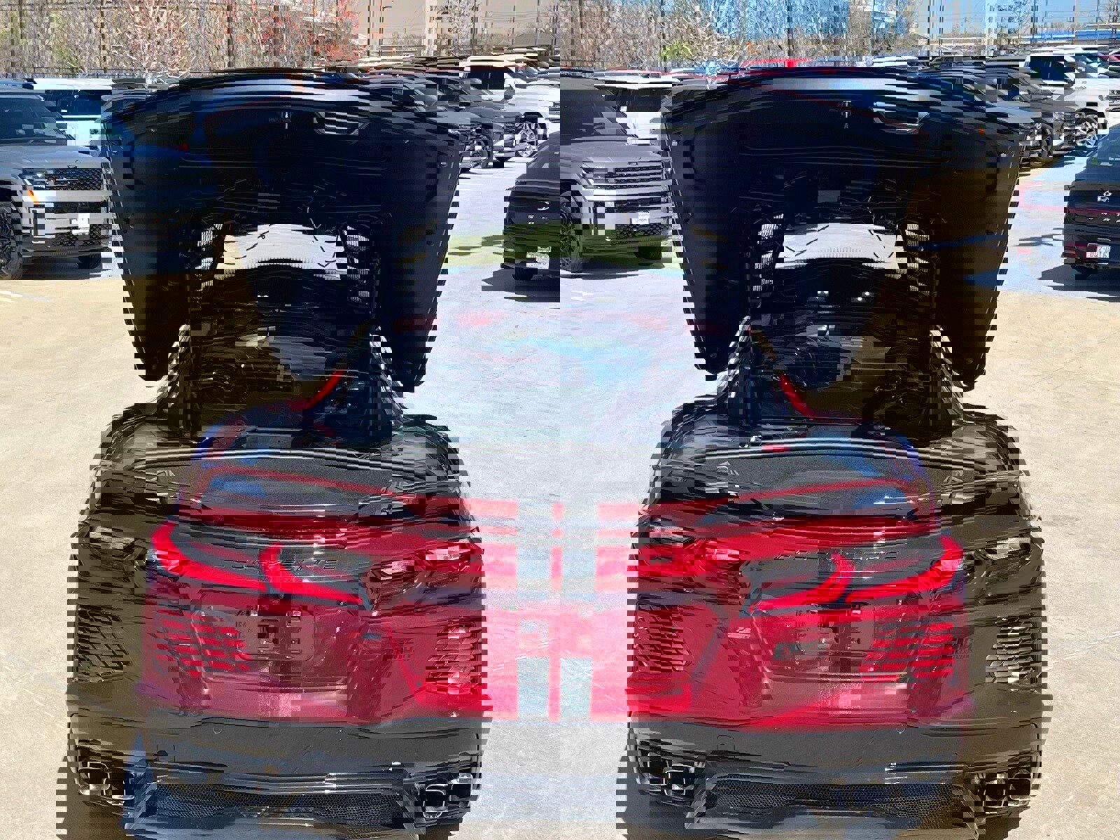 Used 2020 Chevrolet Corvette Stingray Premium Cpe w/ 3LT Preferred Equipment Group image 14