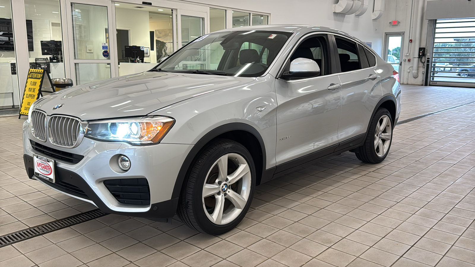 Used 2015 BMW X4 xDrive28i AWD/4WD image 9
