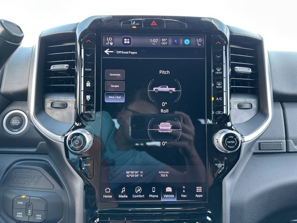 Used 2025 RAM 2500 Big Horn image 40