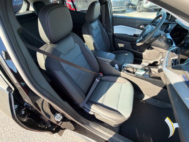 New 2026 Chevrolet Trax LT w/ Sunroof Package FWD image 61