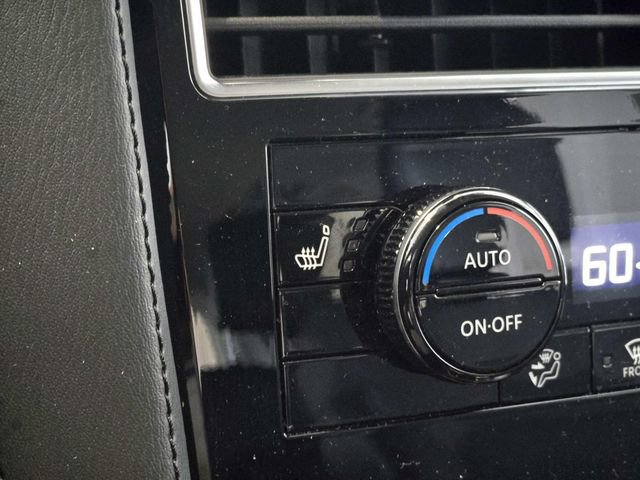 Used 2024 Nissan Armada SL w/ Captain's Chairs Package image 28