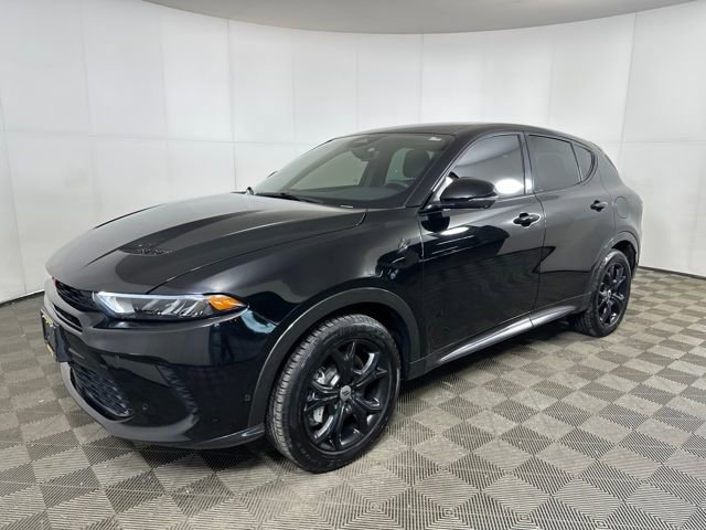 Used 2024 Dodge Hornet R/T w/ Tech Pack w/o Parking image 7