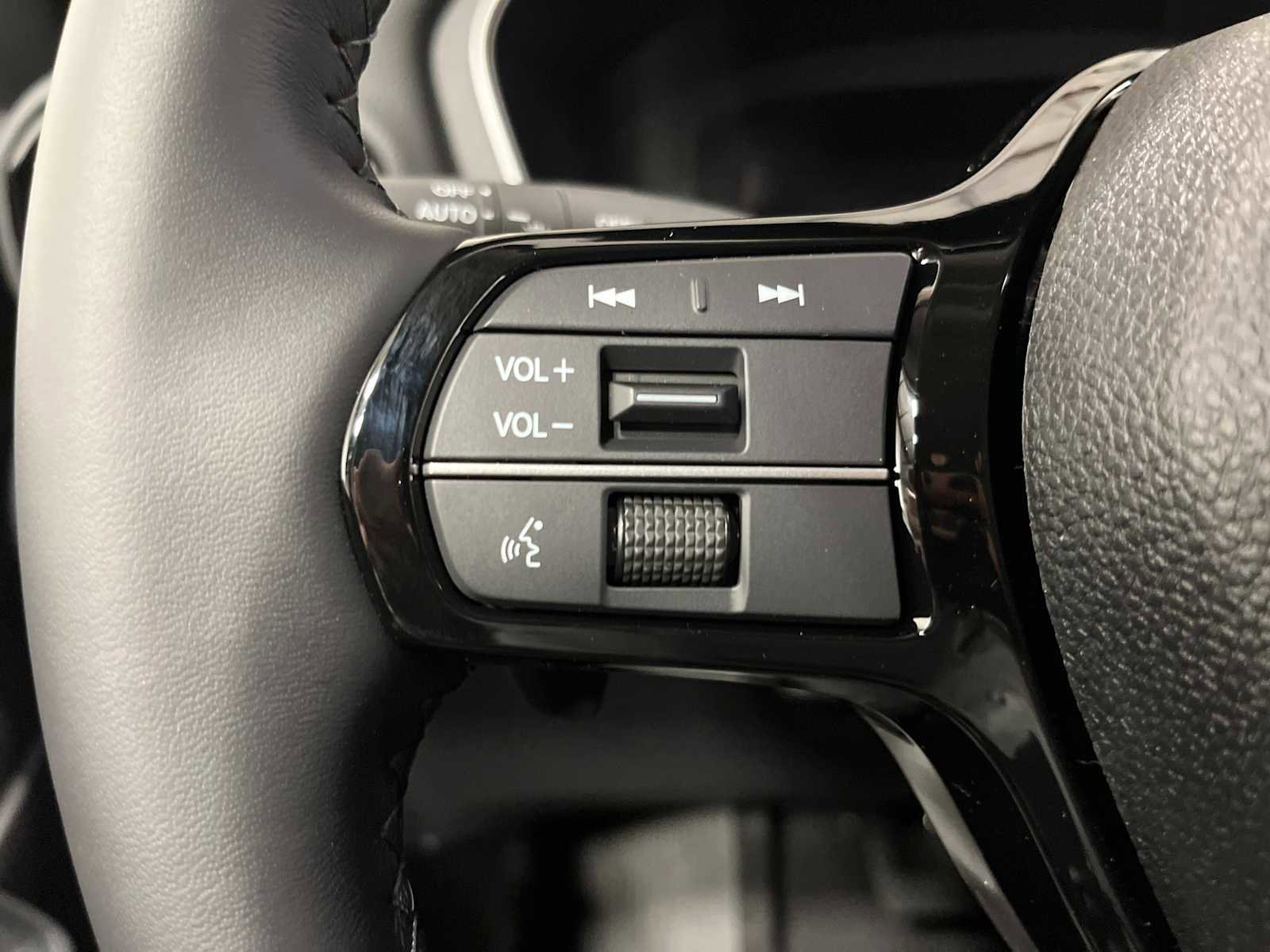 New 2026 Honda Pilot Touring image 16