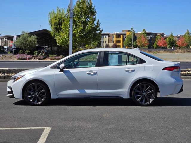 Certified 2025 Toyota Corolla SE w/ Convenience Package FWD image 8