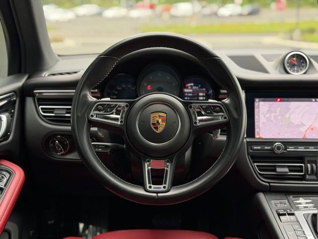 Used 2020 Porsche Macan S AWD/4WD image 28