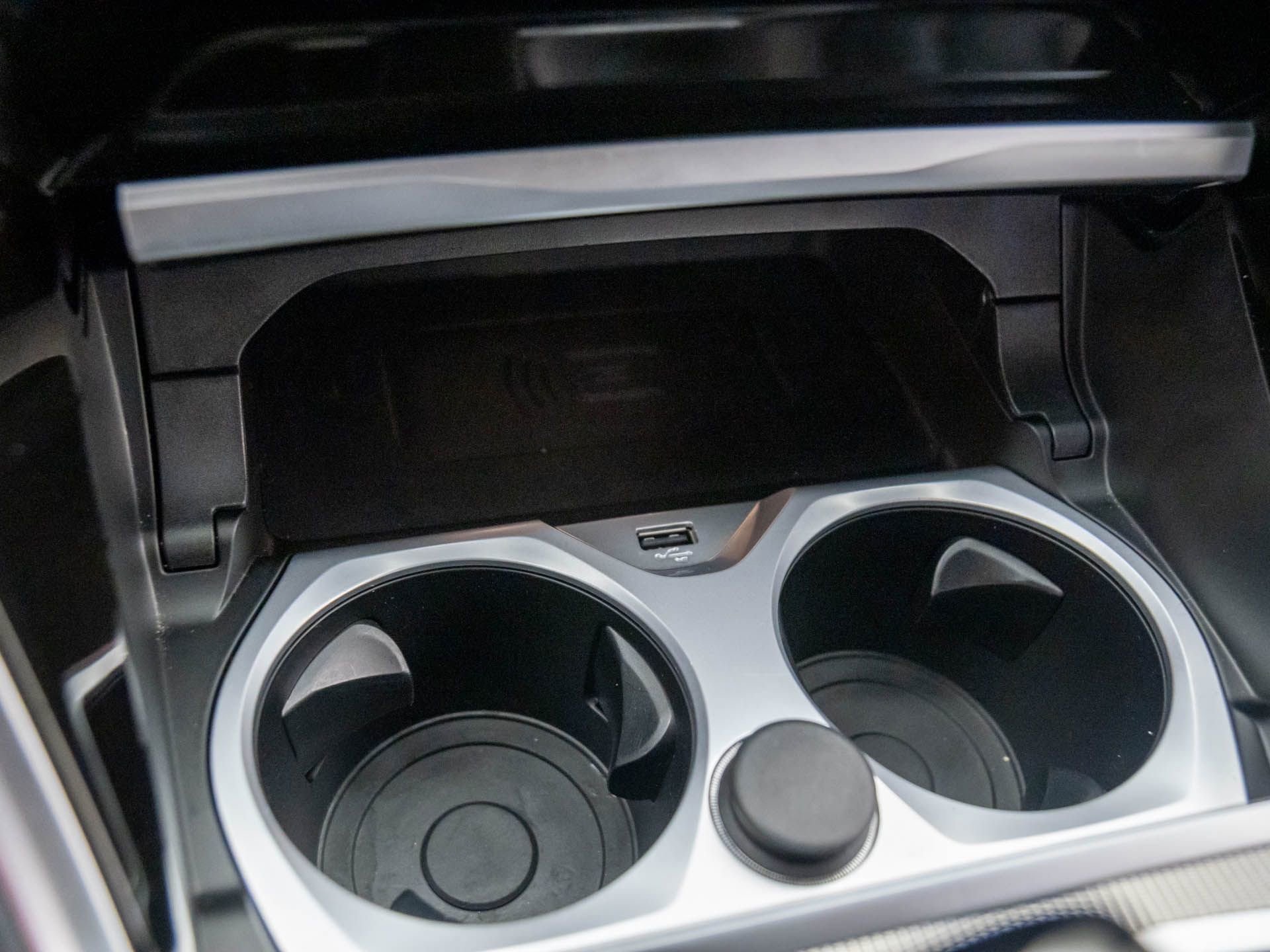 Used 2024 BMW 840i xDrive Coupe w/ Driving Assistance Package image 19