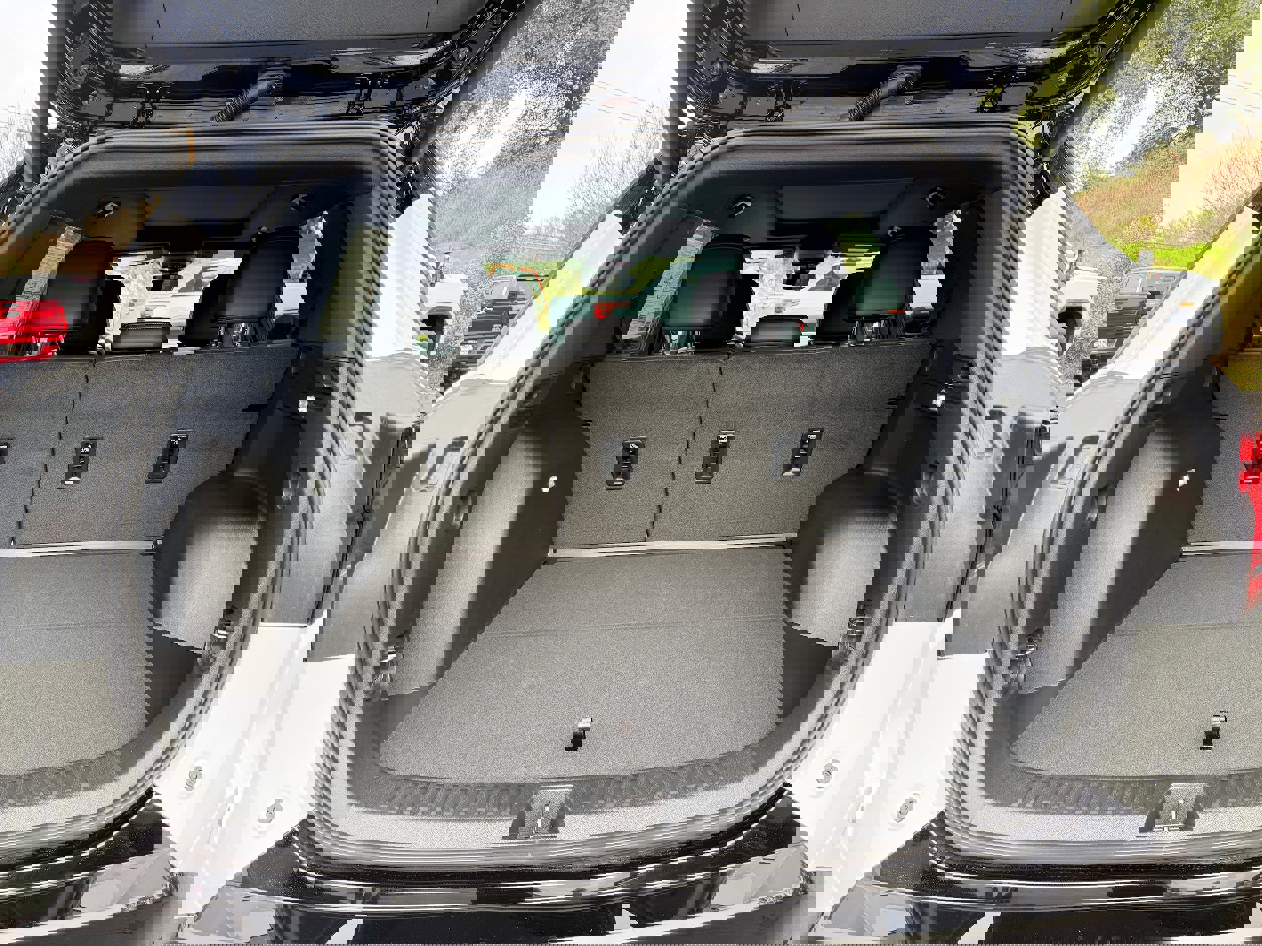 New 2026 GMC Terrain AT4 w/ Convenience Package III image 25