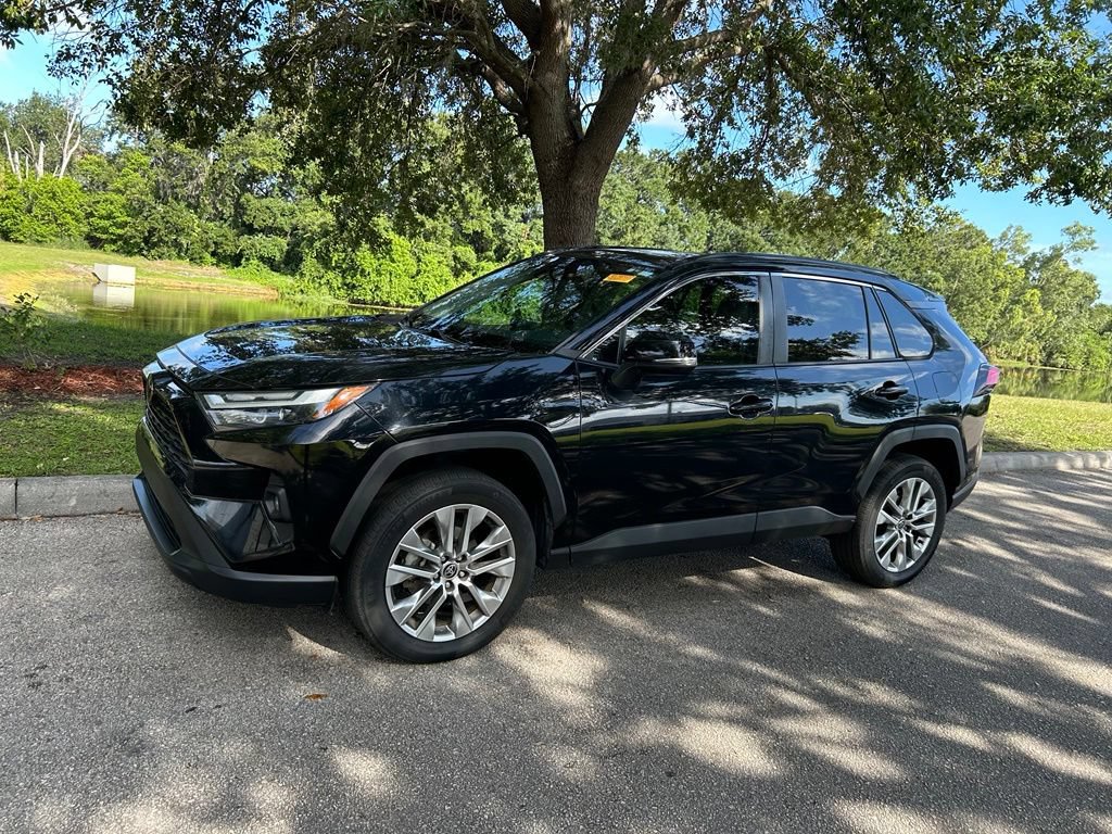 Certified 2022 Toyota RAV4 XLE Premium FWD image 2