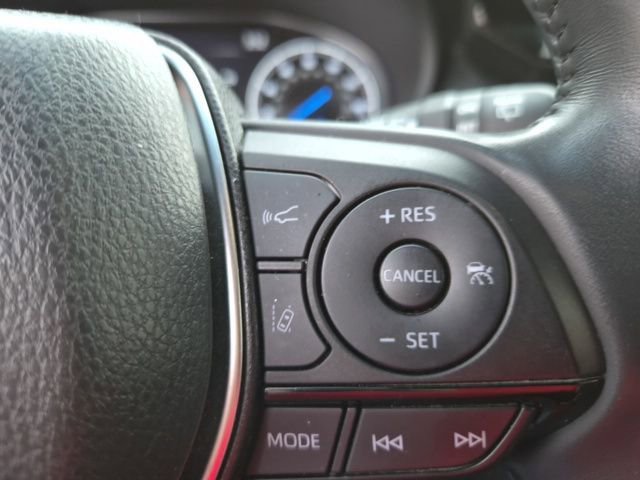 Used 2021 Toyota Venza XLE w/ Softex Package AWD/4WD image 14