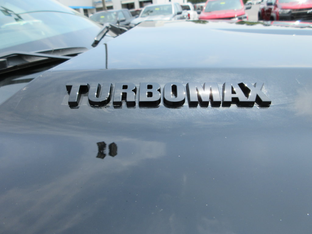 New 2026 Chevrolet Silverado 1500 Custom w/ Turbomax Blackout Package AWD/4WD image 11