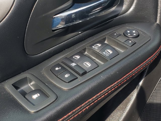 Used 2019 Dodge Grand Caravan GT FWD image 8