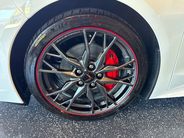 New 2027 Chevrolet Corvette Stingray Convertible w/ 2LT RWD image 4