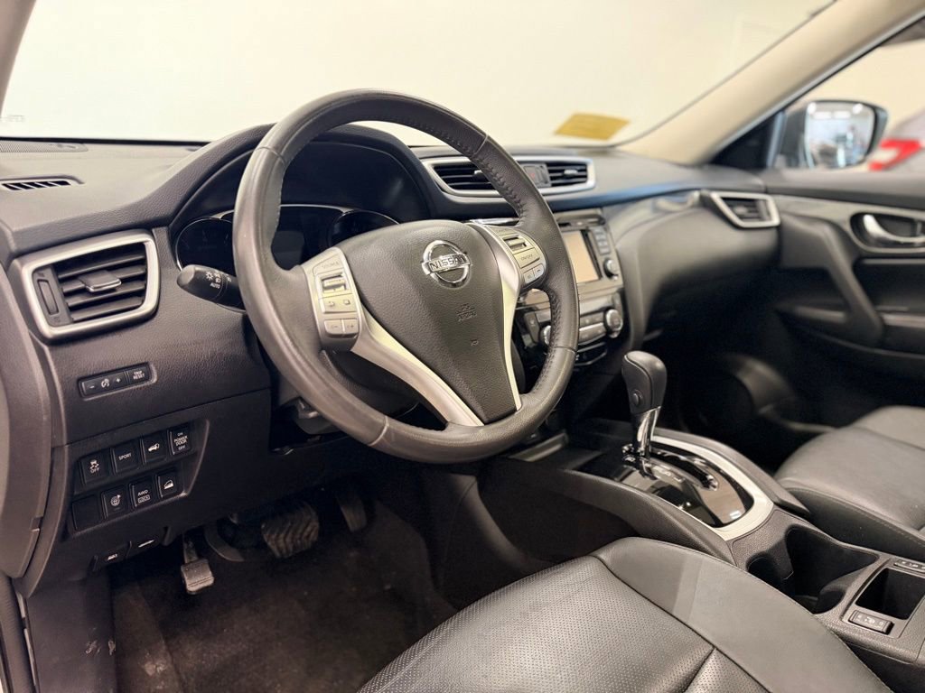 Used 2014 Nissan Rogue SL w/ SL Premium Package image 12