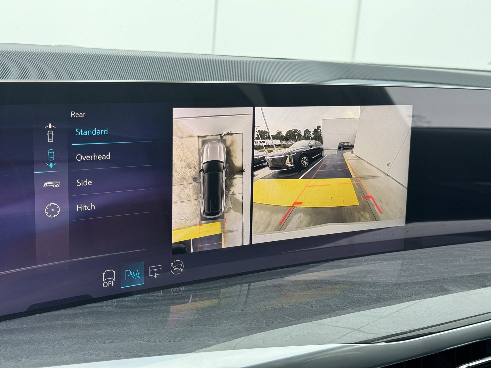 New 2025 Cadillac Escalade IQ Sport 2 AWD/4WD image 23