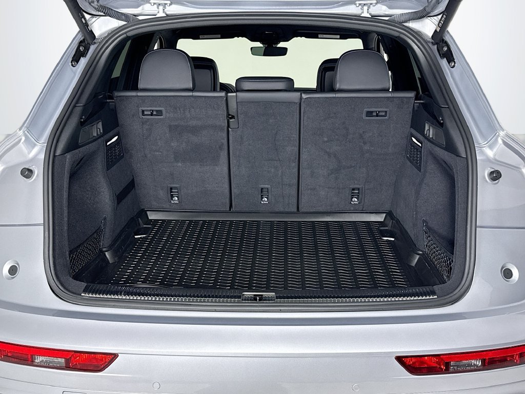 Used 2022 Audi SQ5 Premium AWD/4WD image 23