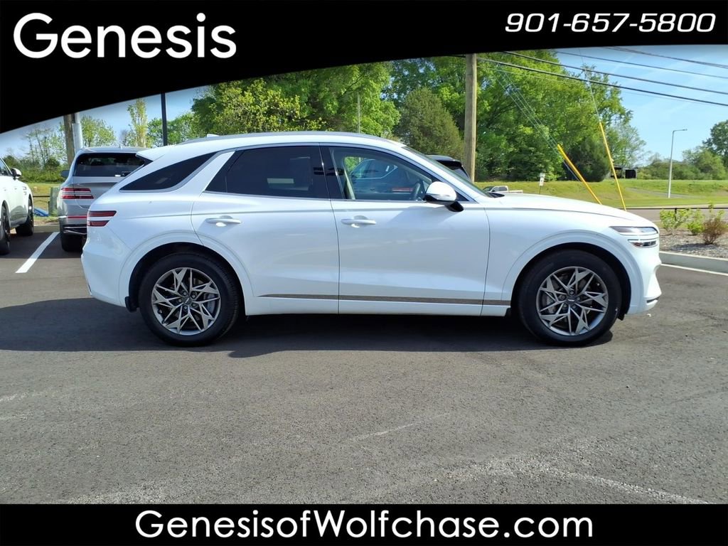 Used 2023 Genesis GV70 2.5T w/ Select Package image 6