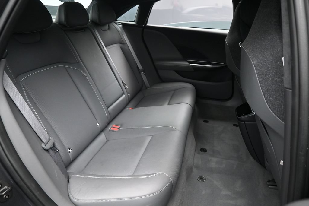 Used 2023 Lucid Air Touring AWD/4WD image 11