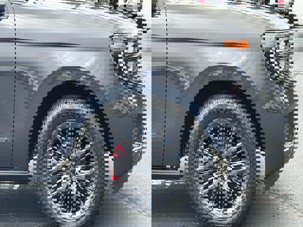 New 2025 Ford Expedition Platinum w/ Stealth Performance Package image 52