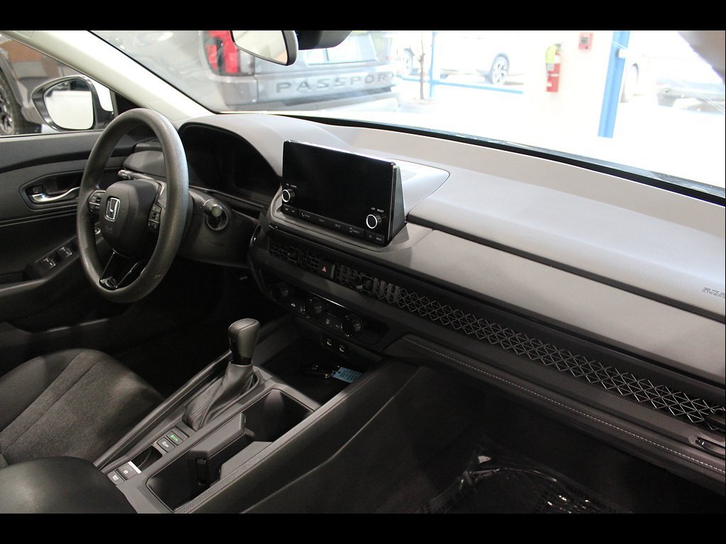 Certified 2023 Honda Accord LX image 23