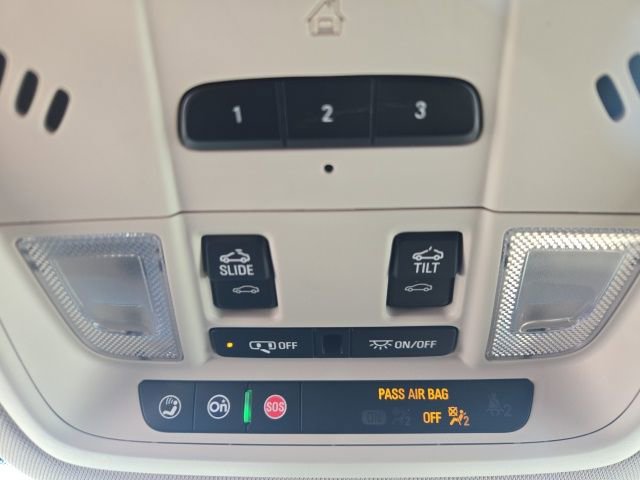 Used 2022 GMC Acadia Denali w/ Denali Ultimate Package image 40