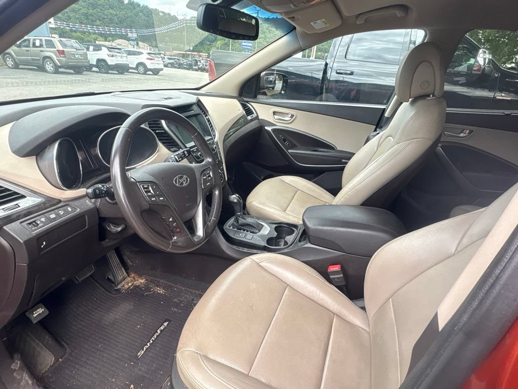 Used 2017 Hyundai Santa Fe Sport FWD image 16