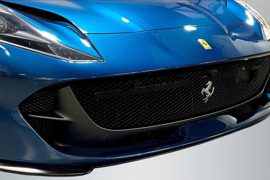 Used 2023 Ferrari 812 GTS RWD image 27