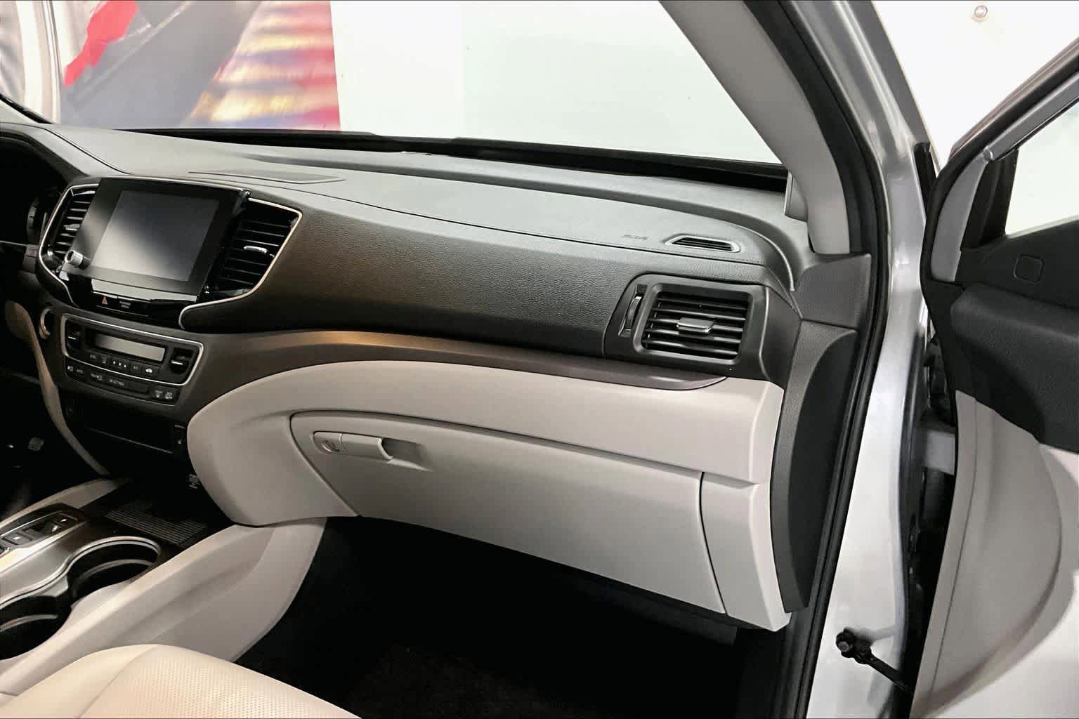 Used 2021 Honda Ridgeline RTL-E image 21