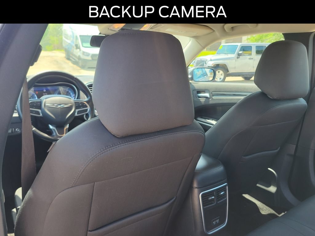 Used 2021 Chrysler 300 Touring RWD image 12