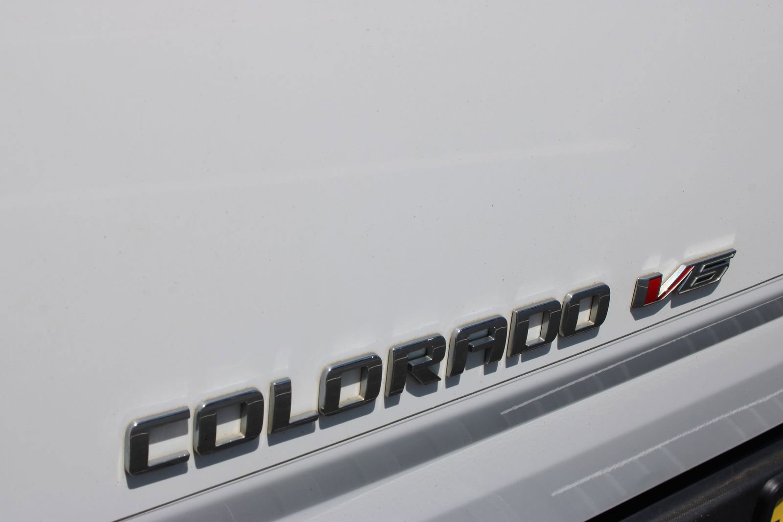 Used 2017 Chevrolet Colorado Z71 AWD/4WD image 28