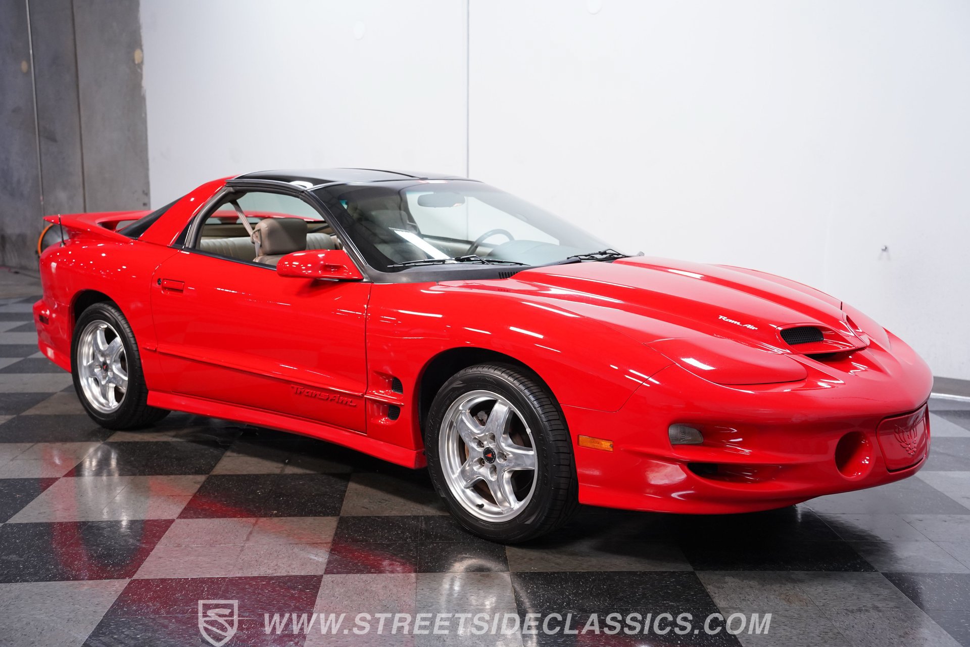 Used 2001 Pontiac Firebird Formula w/ Protection Group RWD image 13