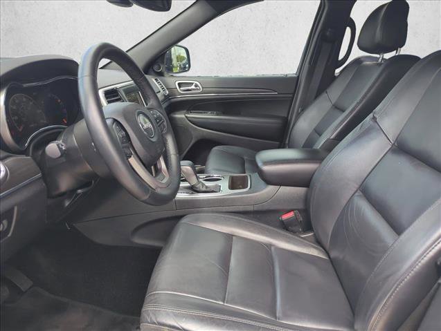 Used 2018 Jeep Grand Cherokee Limited RWD image 14