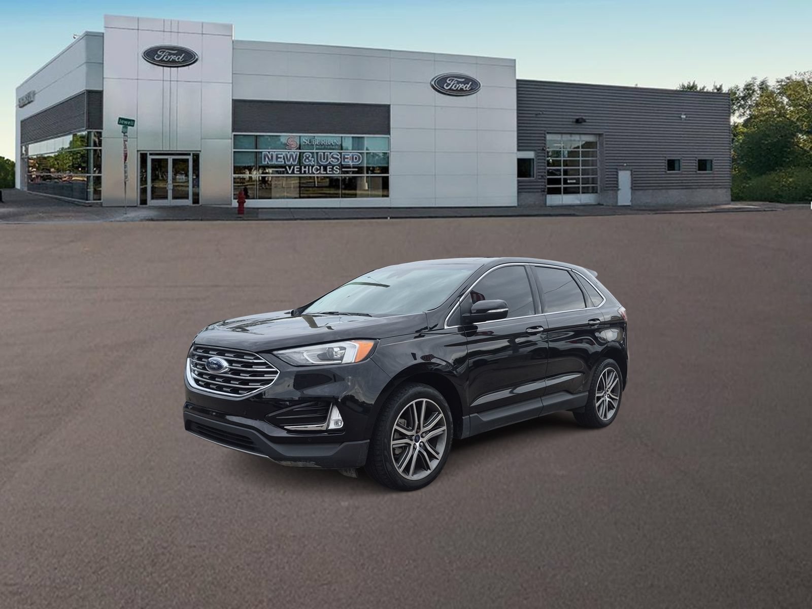 Used 2021 Ford Edge Titanium w/ Class II Trailer Tow Package AWD/4WD image 4