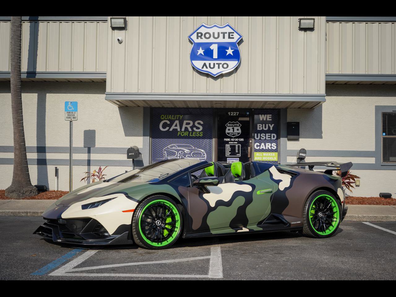 Used 2020 Lamborghini Huracan EVO AWD/4WD image 1