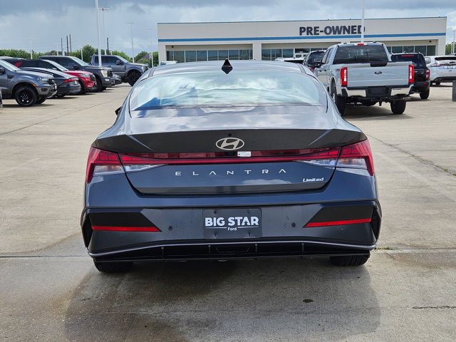 Used 2024 Hyundai Elantra Limited FWD image 4