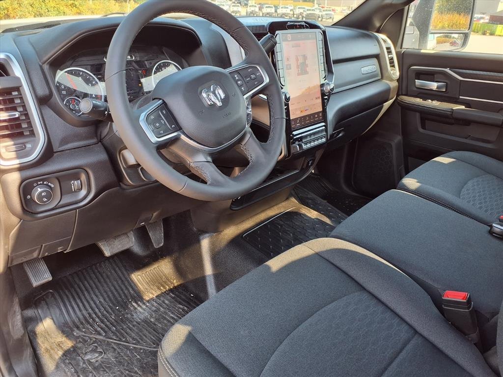 Used 2025 RAM 5500 Tradesman image 14