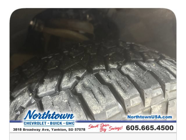 Used 2022 GMC Sierra 1500 Elevation w/ LPO, Elevation Black Package AWD/4WD image 27