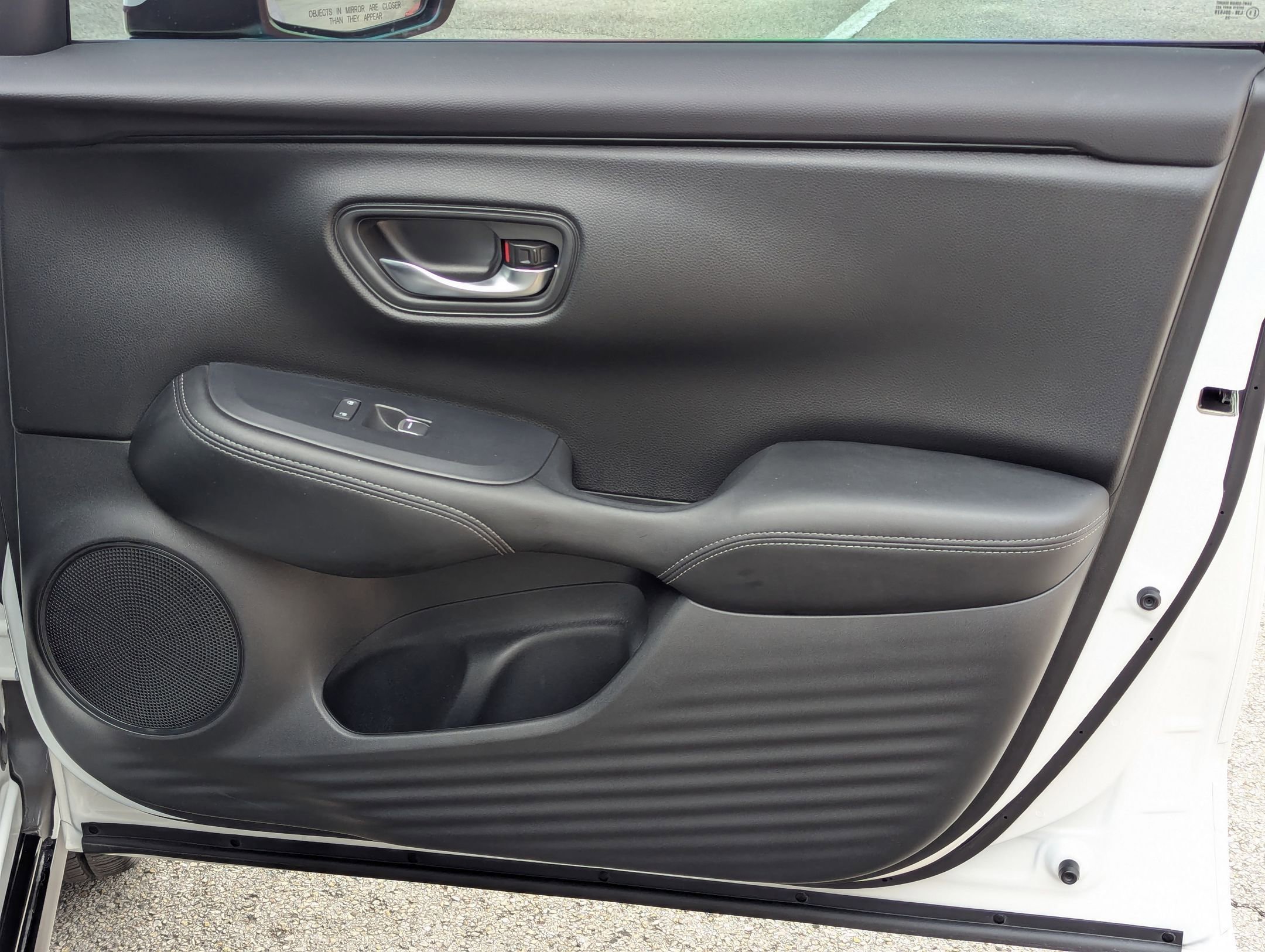 Used 2026 Honda HR-V EX-L image 28