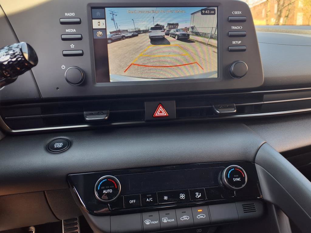 New 2025 Hyundai Elantra Sport image 9