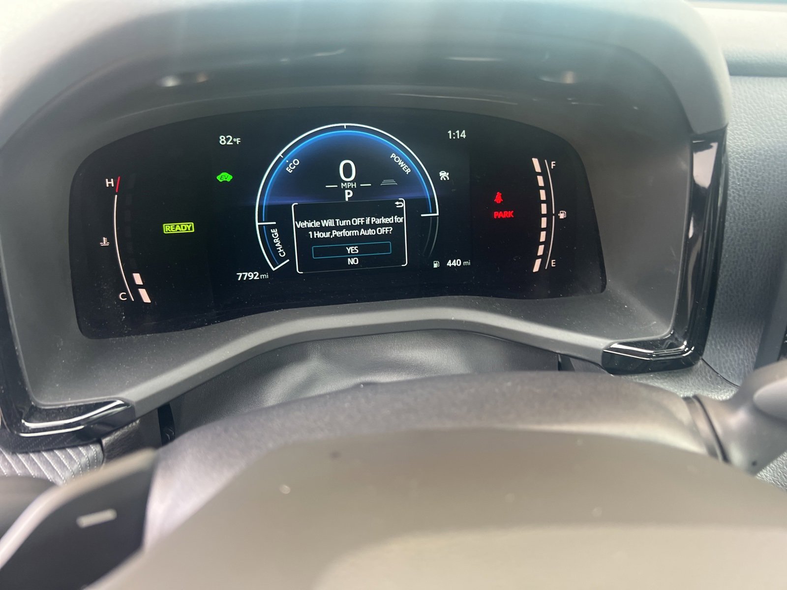 Used 2025 Toyota Camry SE image 28