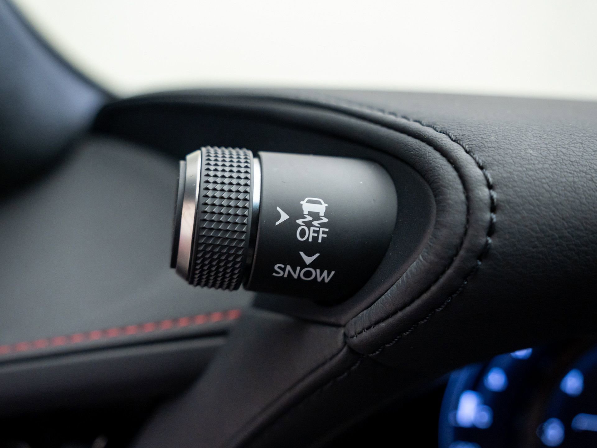 Used 2021 Lexus LS 500 F Sport w/ Accessory Package (Z2) image 31