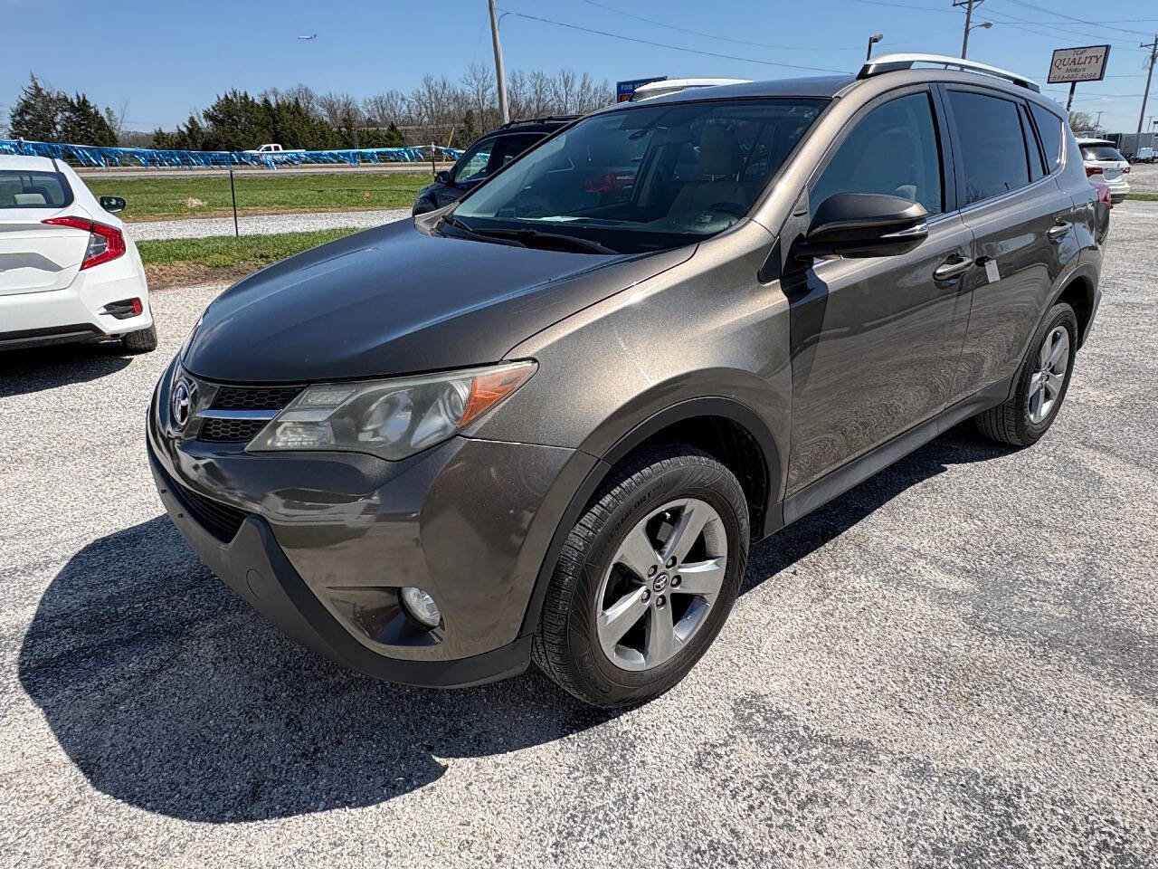 Used 2015 Toyota RAV4 XLE image 9
