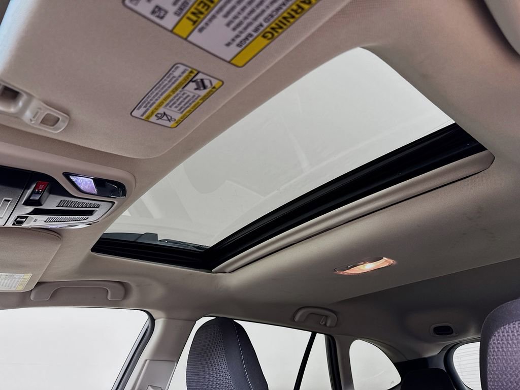 Certified 2022 Subaru Outback Premium image 18