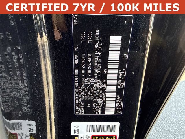Used 2025 Toyota Grand Highlander AWD image 29