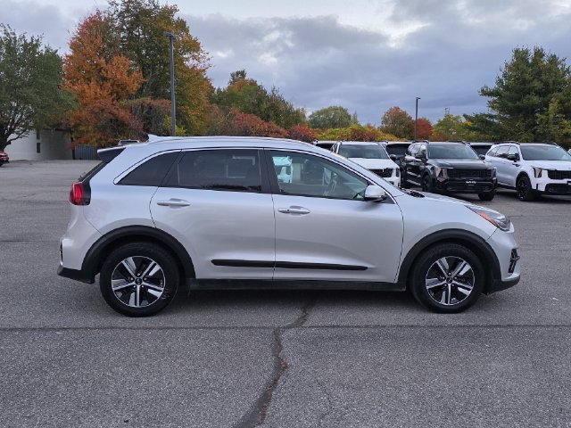 Used 2020 Kia Niro EX Premium FWD image 9