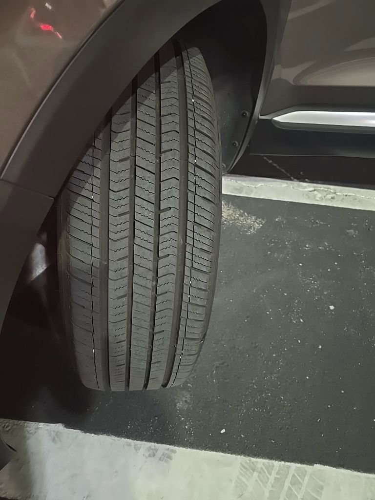 Used 2019 Hyundai Santa Fe SEL image 12