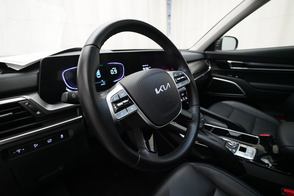 Used 2025 Kia Telluride S AWD/4WD image 8